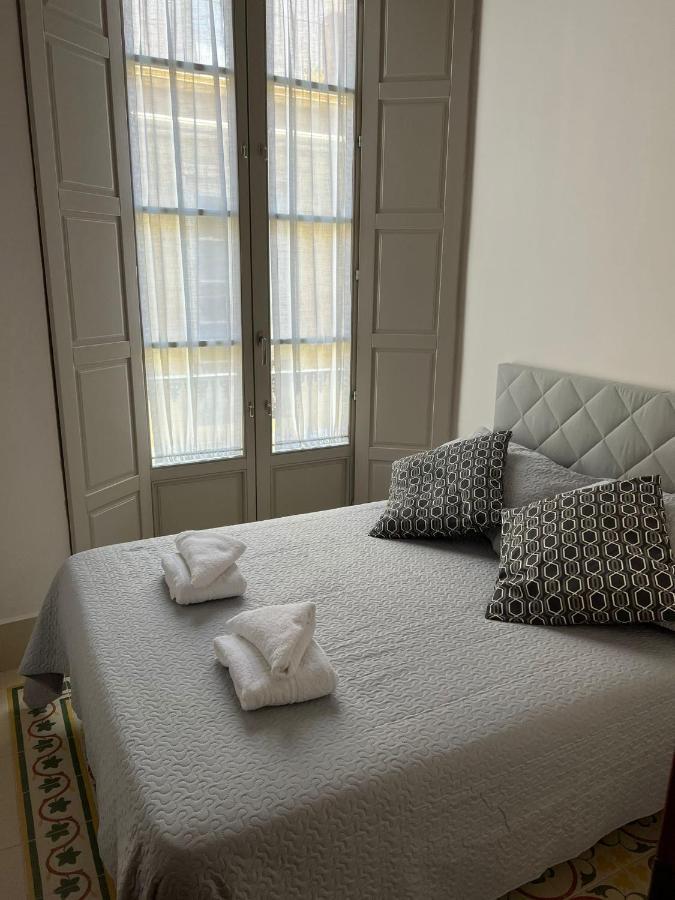 Sweet Home Museo Thyssen Malaga Bagian luar foto
